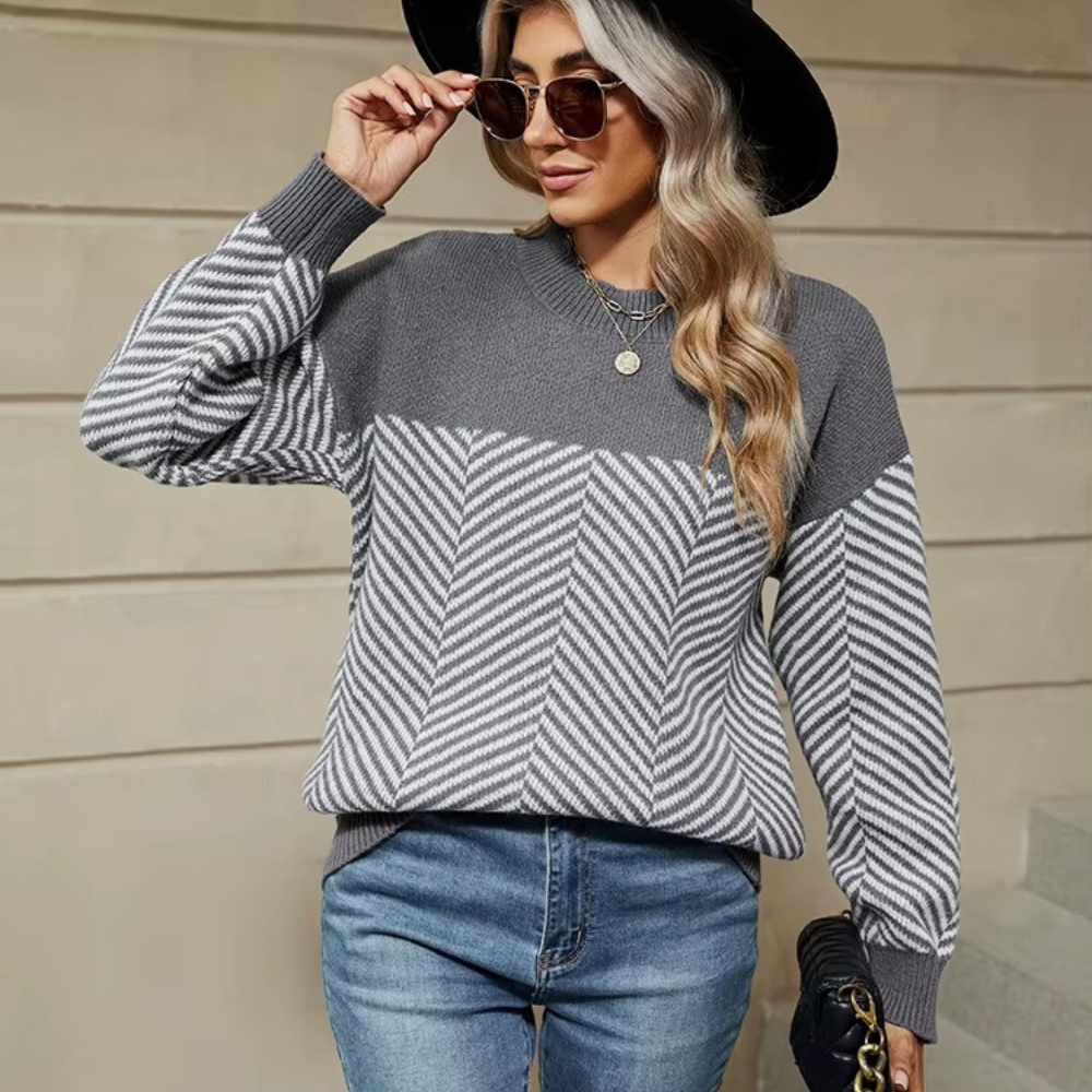 Randig stickad tröja med långa ärmar för kvinnor